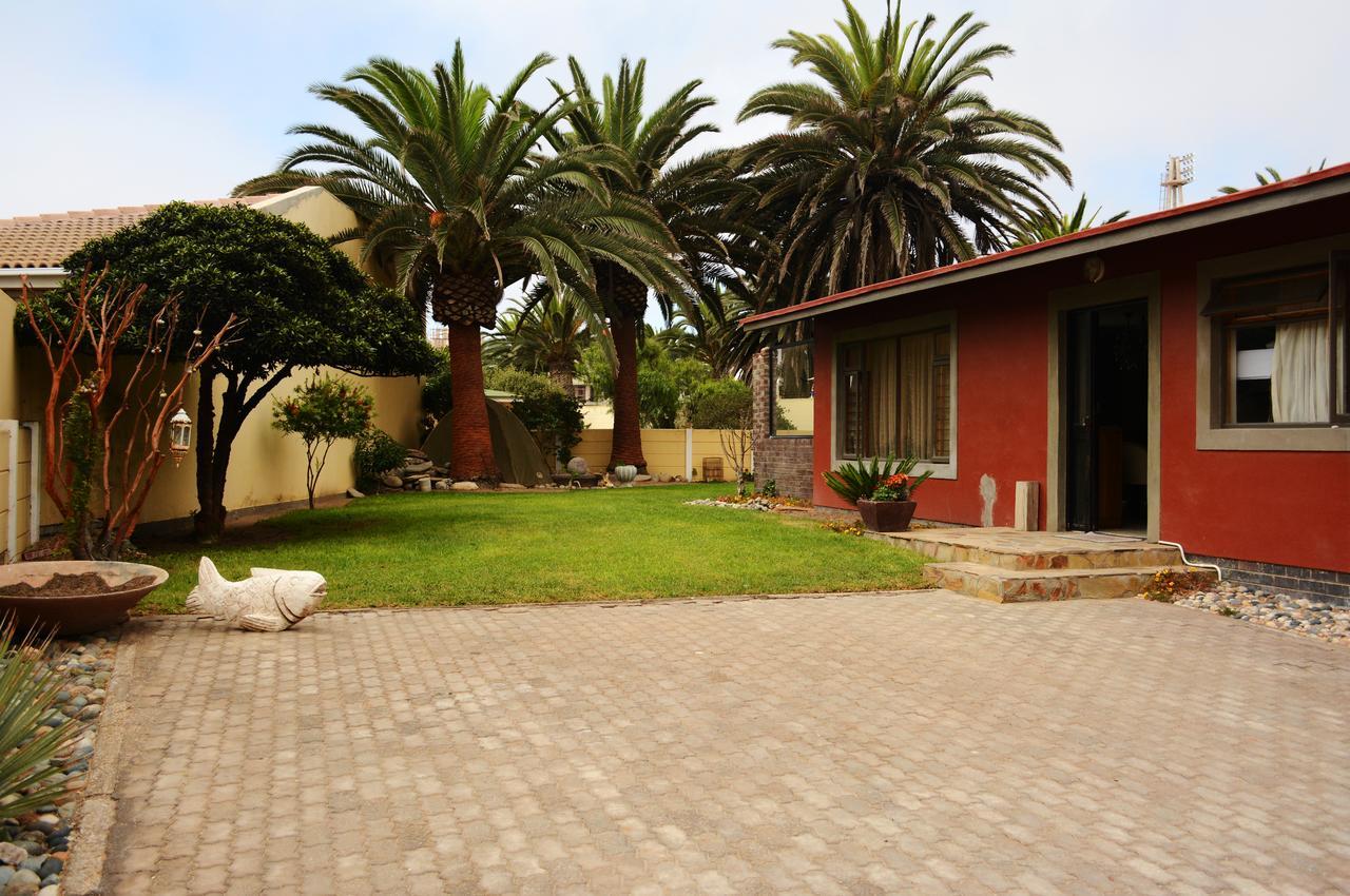 Skeleton Beach Backpackers Swakopmund Ngoại thất bức ảnh