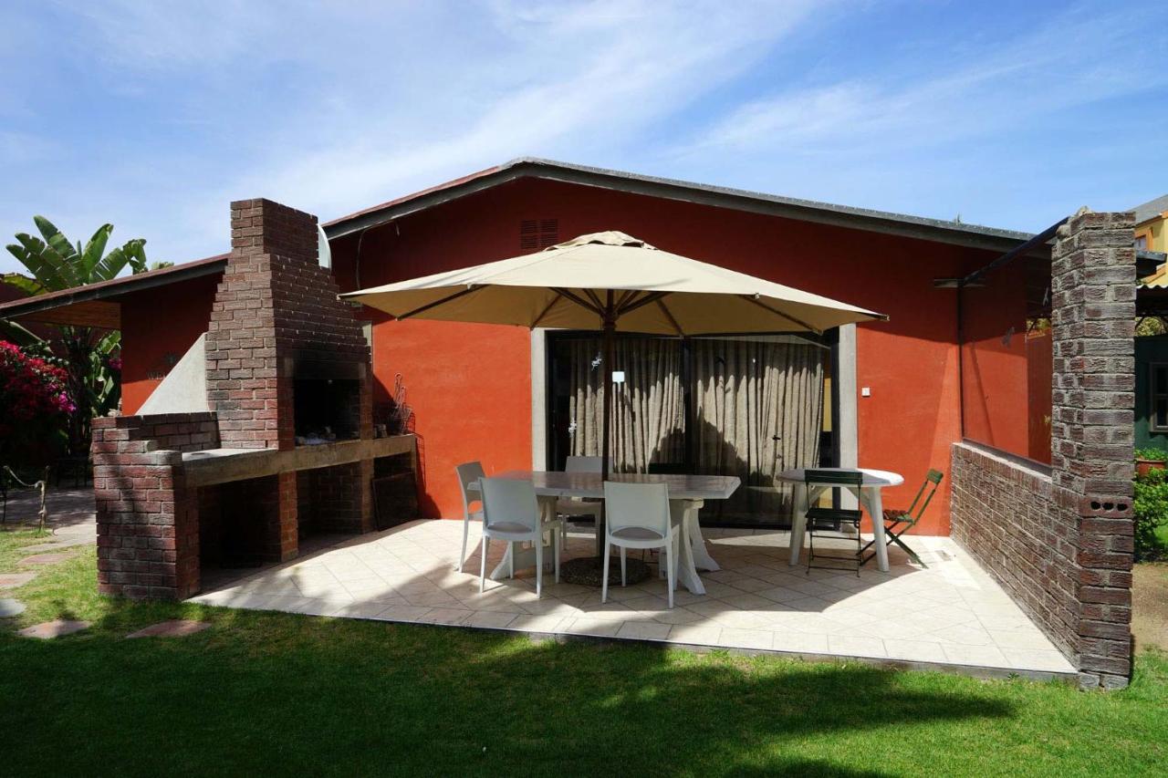 Skeleton Beach Backpackers Swakopmund Ngoại thất bức ảnh